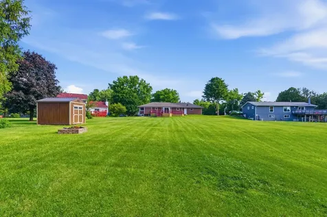 8063 Clearview Drive Rockford IL 61102