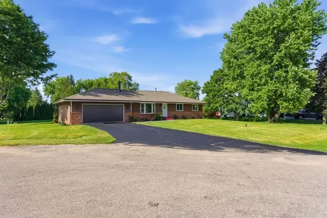 8063 Clearview Drive Rockford IL 61102