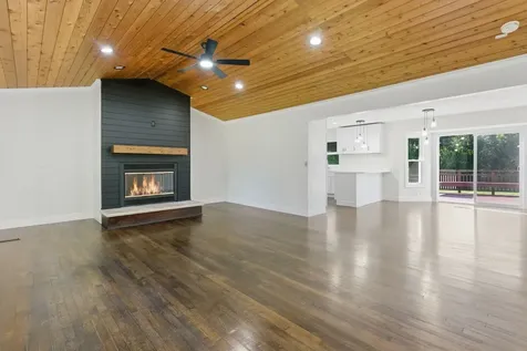 8063 Clearview Drive Rockford IL 61102