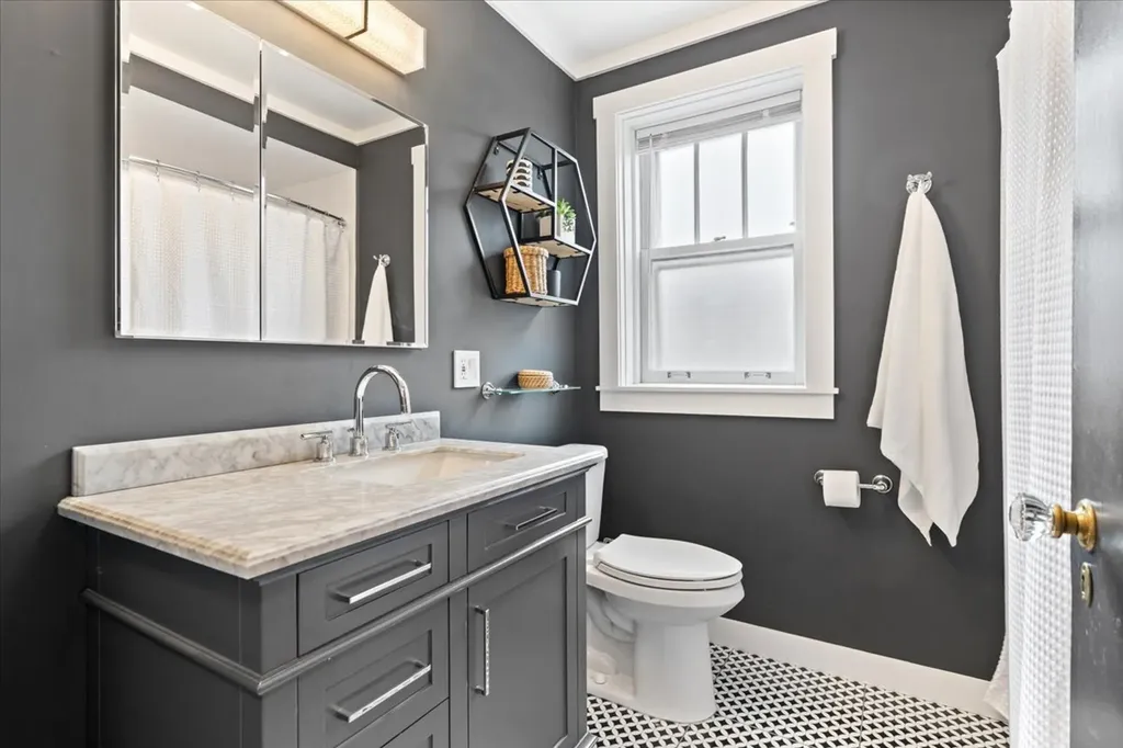 6455 North Talman Avenue Chicago IL 60645