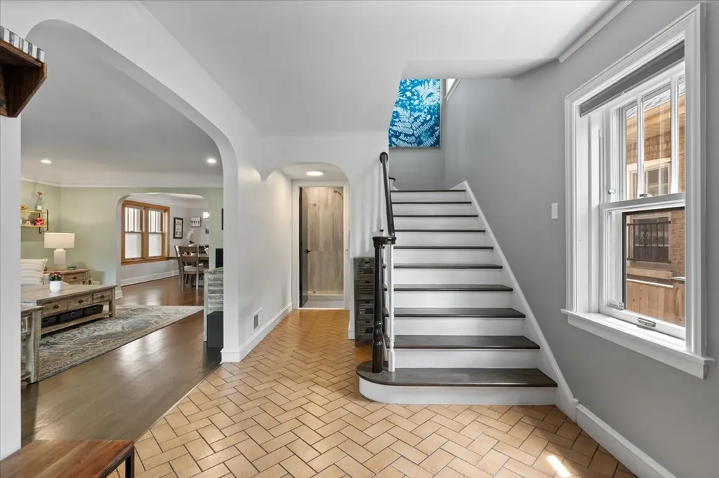 6455 North Talman Avenue Chicago IL 60645
