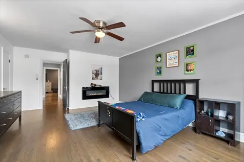 6455 North Talman Avenue Chicago IL 60645