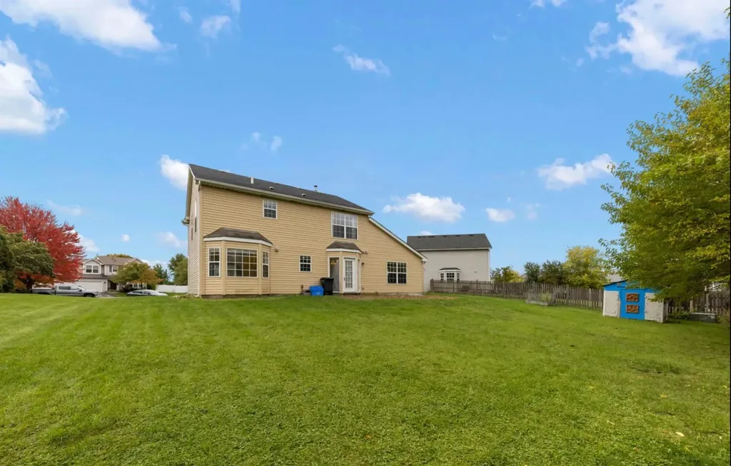 216 Ironbark Way Bolingbrook IL 60440