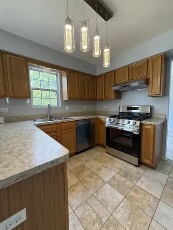 216 Ironbark Way Bolingbrook IL 60440