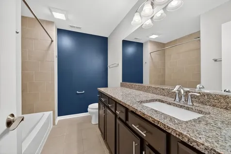 862 West Chase Lane Palatine IL 60067