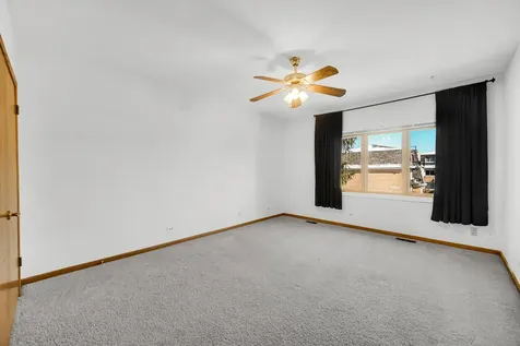 1017 Arbor Court Mount Prospect IL 60056