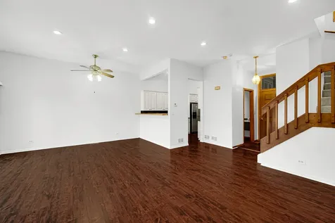 1017 Arbor Court Mount Prospect IL 60056