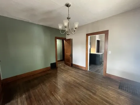 208 South Peoria Street Bradford IL 61421
