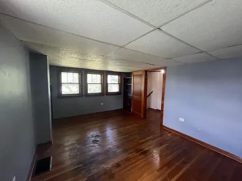 208 South Peoria Street Bradford IL 61421