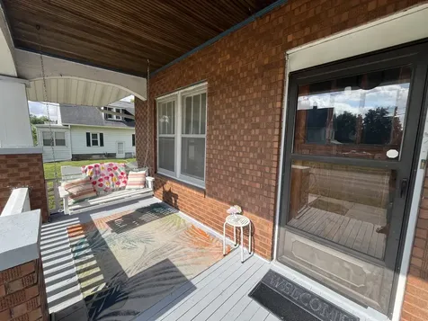 208 South Peoria Street Bradford IL 61421