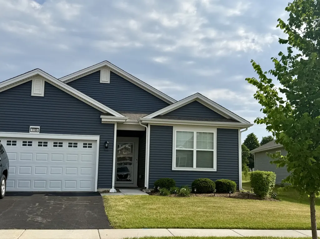 1155 Heritage Court Pingree Grove IL 60140