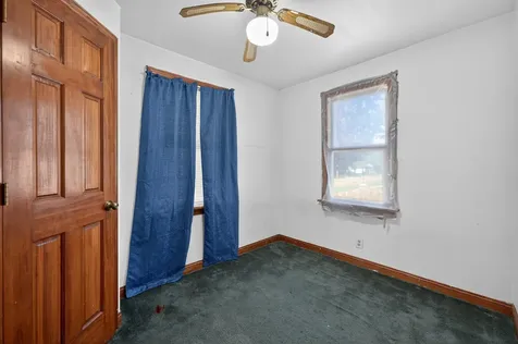 536 North 7th Street Dekalb IL 60115
