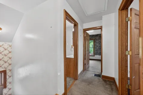 536 North 7th Street Dekalb IL 60115