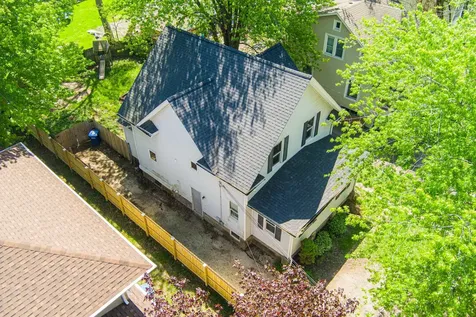 536 North 7th Street Dekalb IL 60115