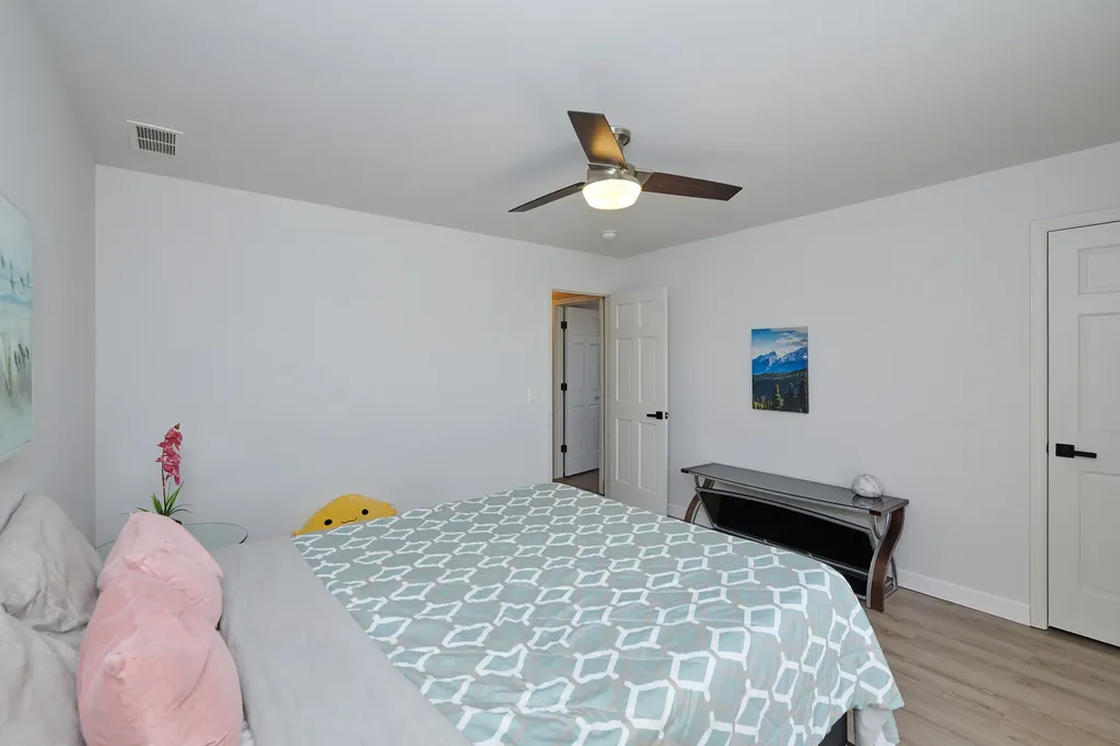 26300 West Chatham Drive Plainfield IL 60585