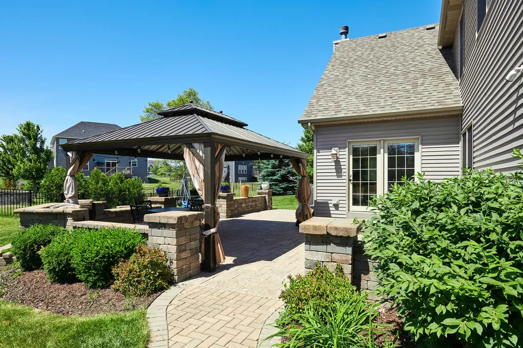 26300 West Chatham Drive Plainfield IL 60585