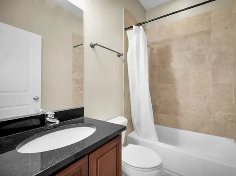 1949 North Whipple Street Chicago IL 60647