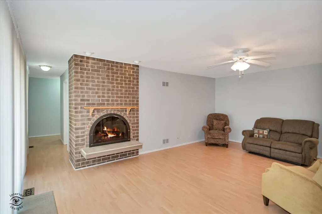 1020 Dartmouth Drive Wheaton IL 60189