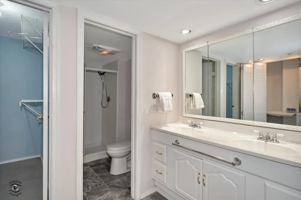 1020 Dartmouth Drive Wheaton IL 60189