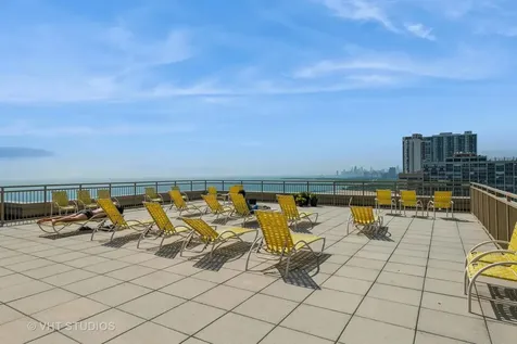 6301 North Sheridan Road Chicago IL 60660