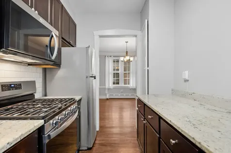 598 Sheridan Square Evanston IL 60202