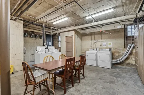 598 Sheridan Square Evanston IL 60202