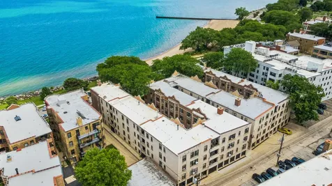 598 Sheridan Square Evanston IL 60202