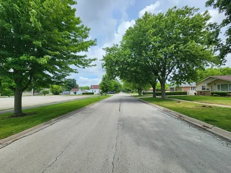3211 Morgan Street Steger IL 60475
