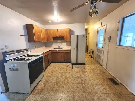 3211 Morgan Street Steger IL 60475