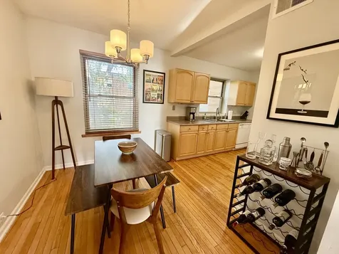 4915 North Wolcott Avenue Chicago IL 60640