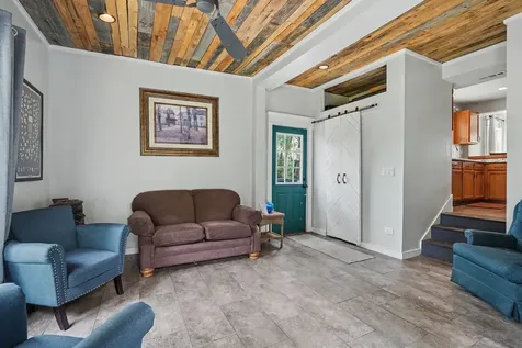 5S254 Radcliff Road Naperville IL 60563