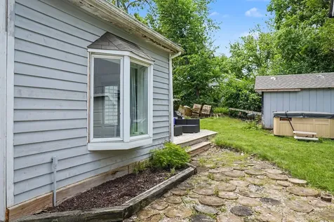 5S254 Radcliff Road Naperville IL 60563