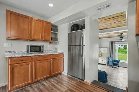5S254 Radcliff Road Naperville IL 60563