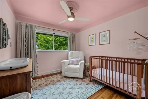 27W755 Robin Lane West Chicago IL 60185