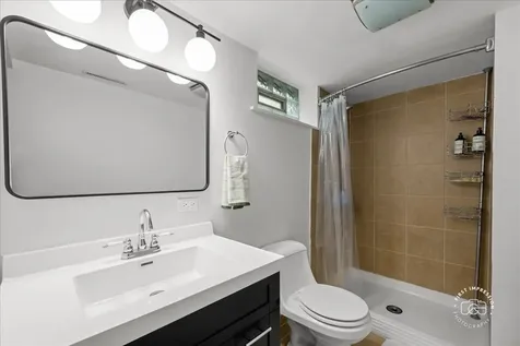 27W755 Robin Lane West Chicago IL 60185