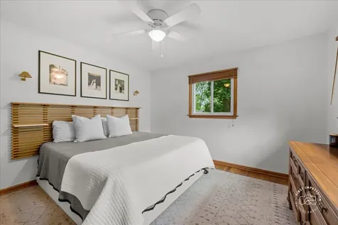 27W755 Robin Lane West Chicago IL 60185