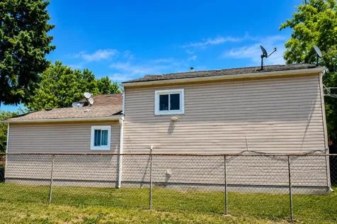 1647 West 59th Street Chicago IL 60636