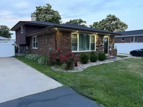 11529 South Laramie Avenue Alsip IL 60803