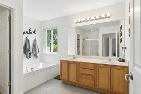 355 North Keswick Court Round Lake IL 60073
