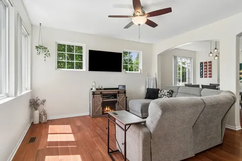 355 North Keswick Court Round Lake IL 60073