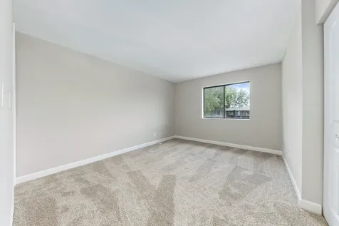 1736 South Washington Street Naperville IL 60565