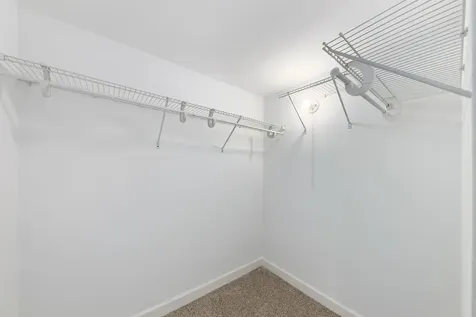 1736 South Washington Street Naperville IL 60565