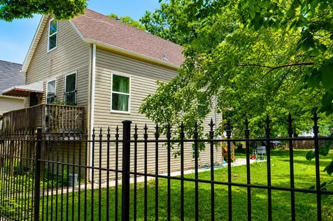 6037 & 6039 South Wood Street Chicago IL 60636