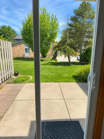 8316 Highpoint Circle Darien IL 60561