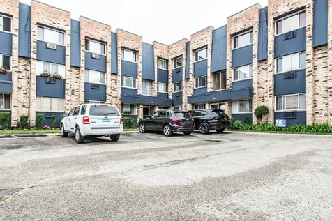 8641.5 West Foster Avenue Chicago IL 60656