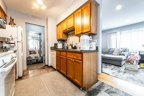 8641.5 West Foster Avenue Chicago IL 60656