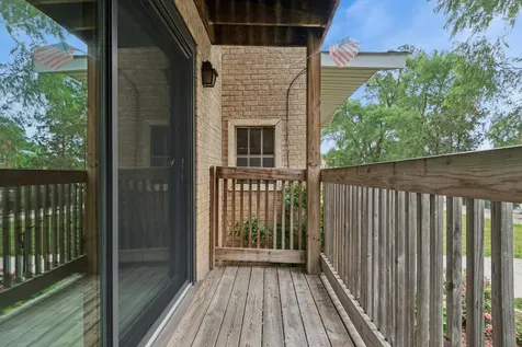 9654 Nottingham Avenue Chicago Ridge IL 60415