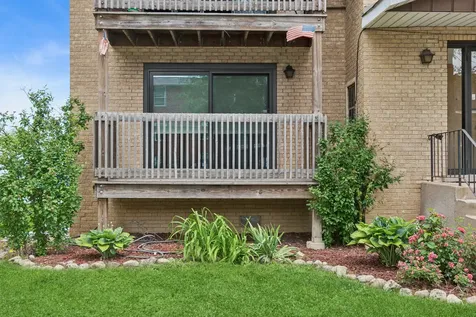 9654 Nottingham Avenue Chicago Ridge IL 60415