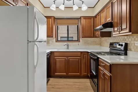 9654 Nottingham Avenue Chicago Ridge IL 60415