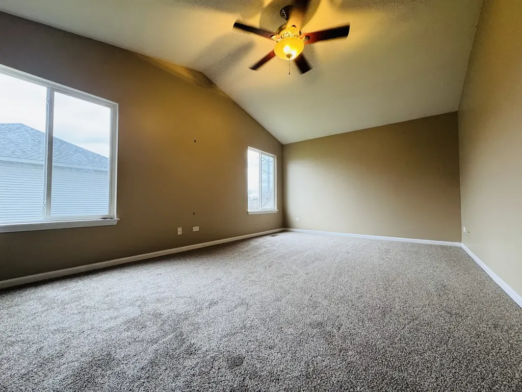 408 Clifton Lane Bolingbrook IL 60440